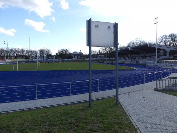 Stadion im Sportpark Pennenfeld - Bonn-Bad Godesberg