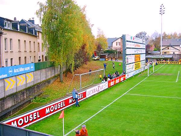 Stade de la Frontière - Esch-Uelzecht (Esch-sur-Alzette)