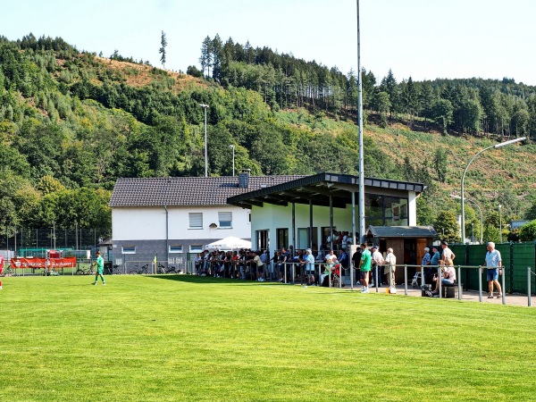 Küppelkampfbahn Nebenplatz - Meschede-Freienohl