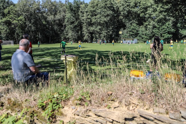 Boisko w Różana - Różana