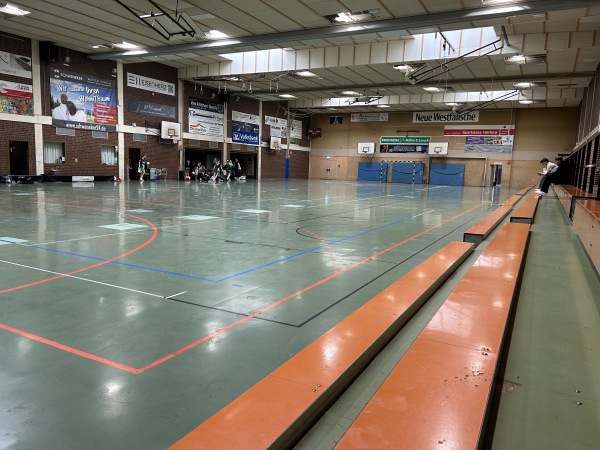 Sporthalle Mennnighüffen - Löhne/Westfalen-Mennighüffen