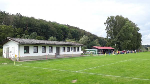 Sportplatz Ederwiese - Felsberg-Wolfershausen