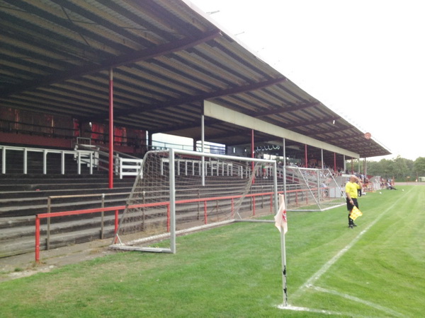 Oststadtstadion der Bezirkssportanlage Bothfeld - Hannover-Bothfeld