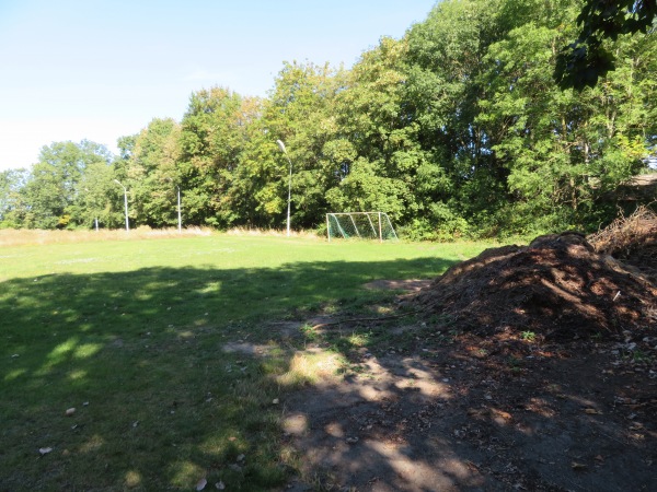 Sportplatz Altbertkower Weg - Goldbeck-Bertkow
