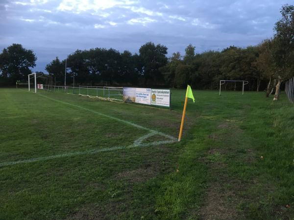 Sportplatz Börm - Börm-Börmerkoog