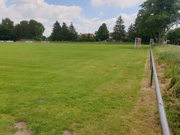 Donauwinkelstadion Platz am Vereinsheim - Erbach/Donau