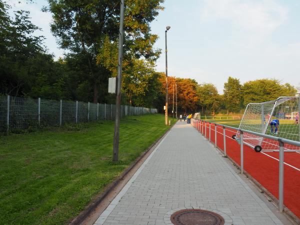 Sportplatz Diedenhofener Straße - Dortmund-Westfalenhalle-Kreuzviertel
