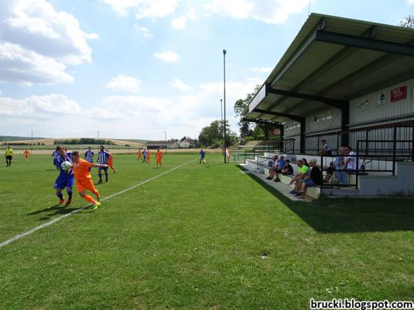 Sportplatz Steinebrunn - Steinebrunn