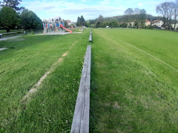 Fotbalové hřiště Dolní Hbity - Dolní Hbity