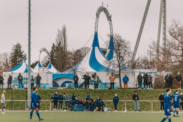 Friedrich-Ludwig-Jahn-Sportpark Platz 3 - Berlin-Prenzlauer Berg