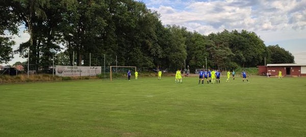 Fußballplatz Scharrel - Neustadt/Rübenberge-Scharrel