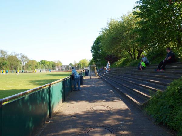 Hennes-Jeschke-Sportanlage - Duisburg-Marxloh
