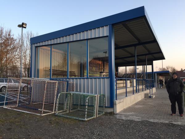 Sportplatz Unterm Weinberg - Farnstädt-Oberfarnstädt