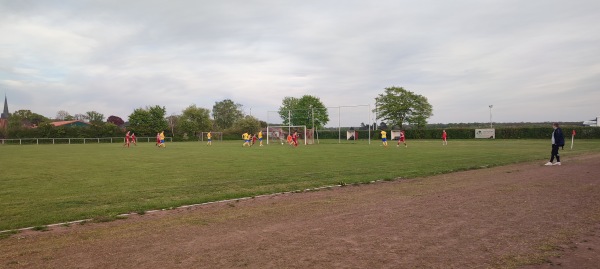 Sportplatz Dedensen - Seelze-Dedensen