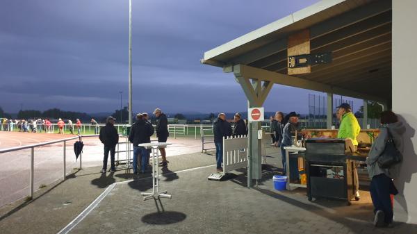 Freiluftsportanlage Heuchelheim - Heuchelheim/Lahn