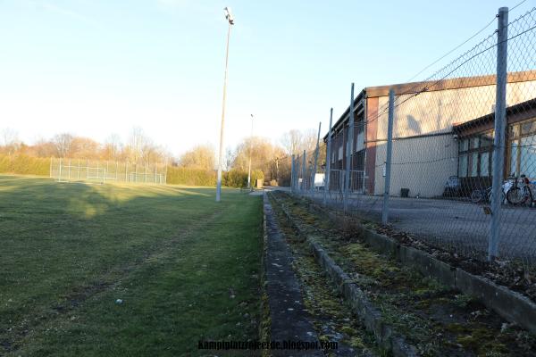 Sportplatz an der Wiesentalhalle - Schwaikheim