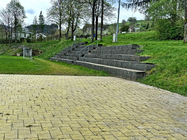 Sportplatz Königswasser - Sundern/Sauerland-Hagen