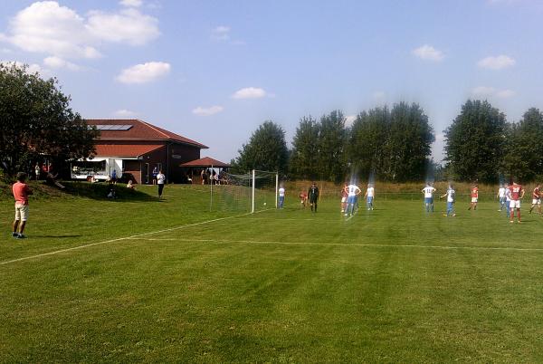 Sportanlage Weißer Moorweg - Hassendorf