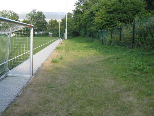 Jahnstadion B-Platz - Wolfsburg
