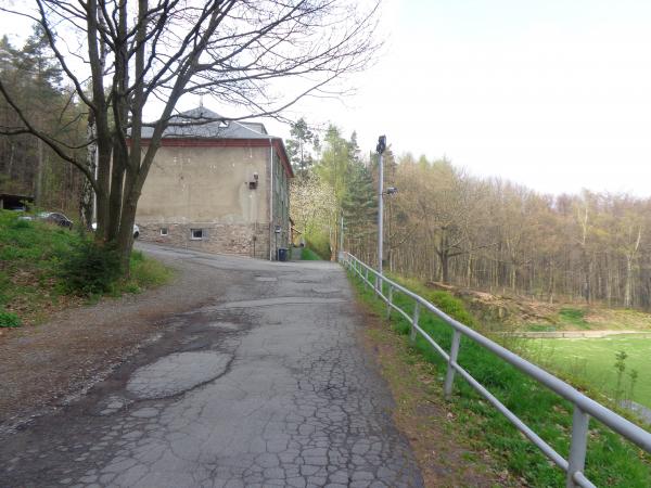 Sportplatz an der Lumbachhöhe - Lauter-Bernsbach