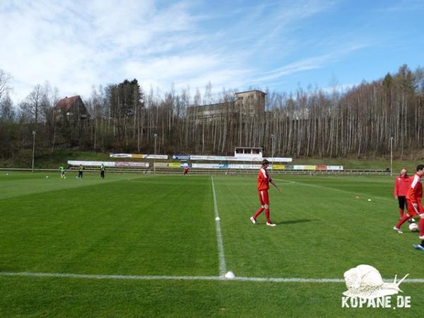 Stadion an der Talstraße - Lößnitz