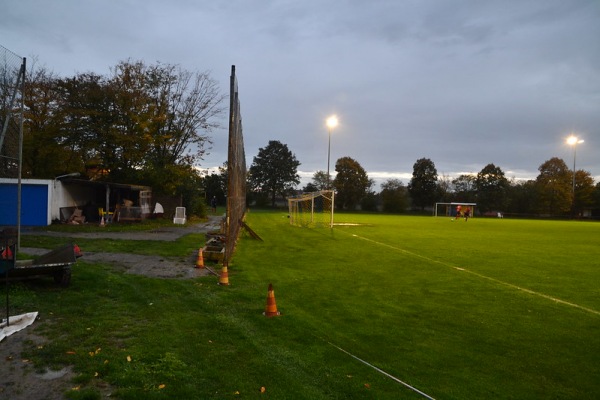 Sportplatz an der Autobahn - Braunschweig-Dibbesdorf