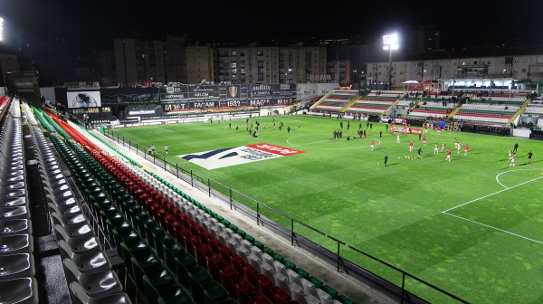 Estádio José Gomes - Amadora