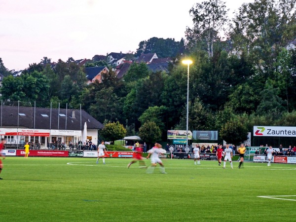 Röhrtal-Stadion - Sundern/Sauerland
