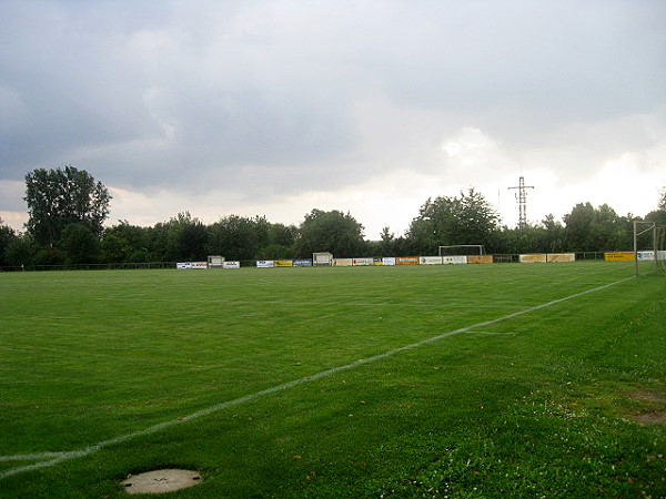 Carl-Bender-Sportanlage - Trebur-Geinsheim