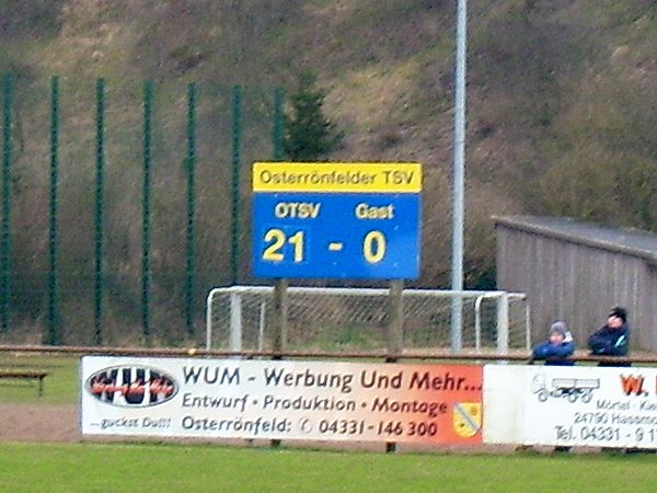 Stadion am Bahndamm - Osterrönfeld