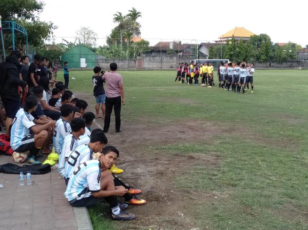 Lapangan Binaraga - Dalung, Bali