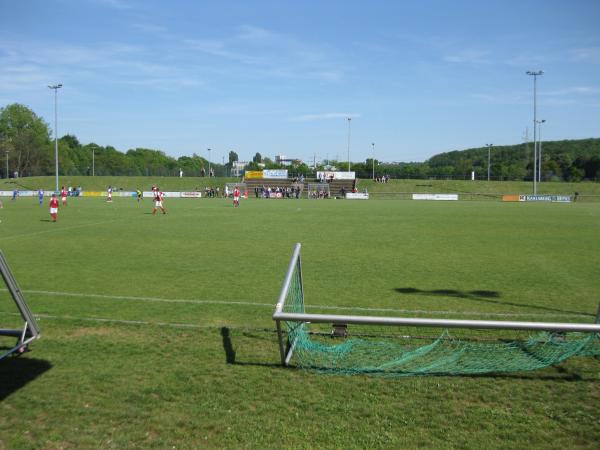Stadion Saarwiesensportfeld - Saarbrücken-Burbach 