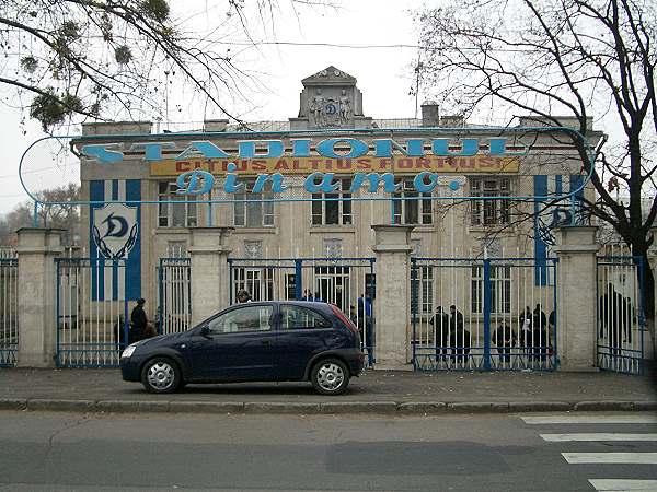 Stadionul Dinamo - Chişinău