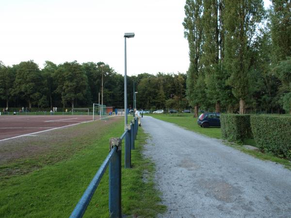 Sportplatz Im Wäldchen - Moers-Scherpenberg