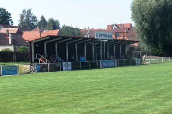 Hlavni fotbalove hřiště Tuchlovice - Tuchlovice
