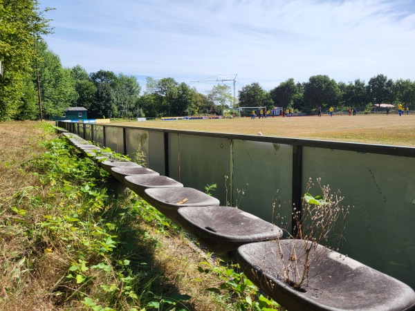 Lundbarg-Stadion - Fahrdorf