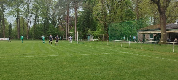 Sportanlage Burgdorfer Weg - Uetze-Katensen