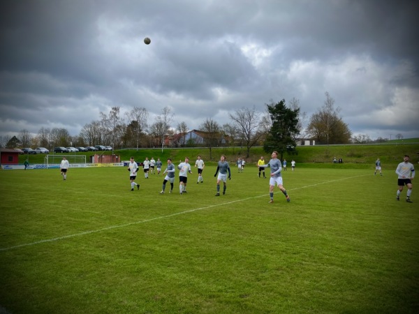 Sportanlage Am Eichenhang - Mainleus-Rothwind-Fassoldshof