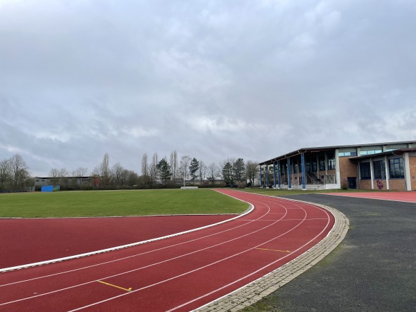 Sportplatz im Schulzentrum - Burgdorf/Region Hannover