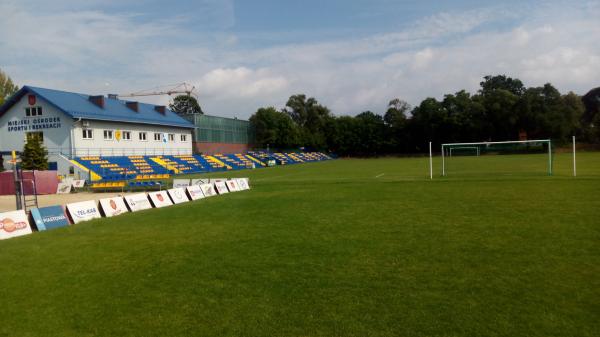 Stadion MOSiR w Piastow - Piastów