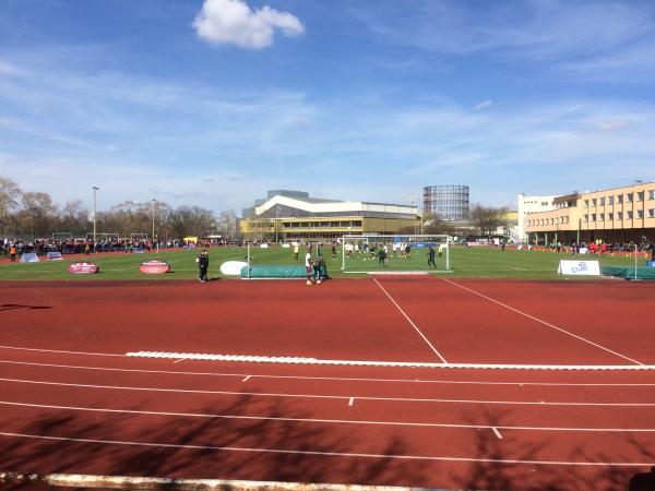 Dominicus-Sportplatz - Berlin-Schöneberg