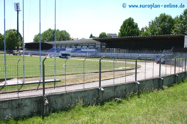 Estádio Municipal 22 de Junho - Vila Nova de Famalicão