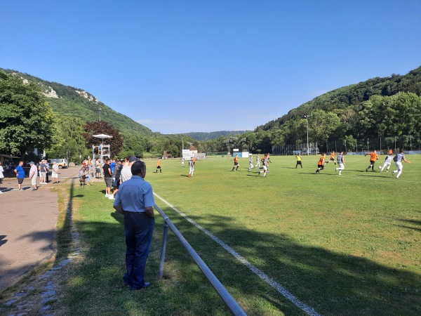 Sportplatz Schulstraße - Bad Überkingen-Hausen