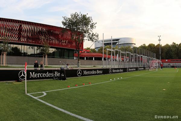 Robert-Schlienz-Stadion - Stuttgart-Bad Cannstatt