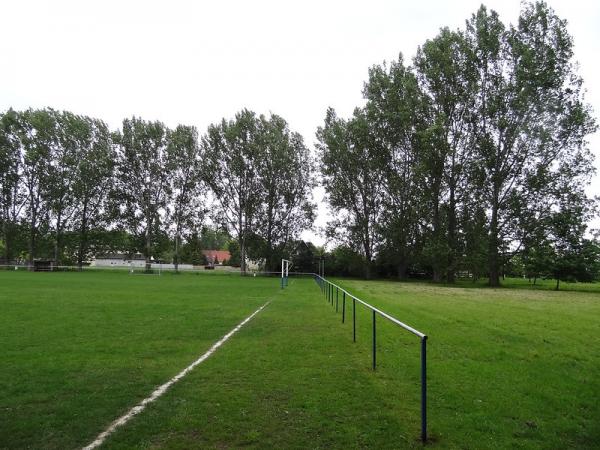 Sportplatz Unterland - Güsten-Warmsdorf