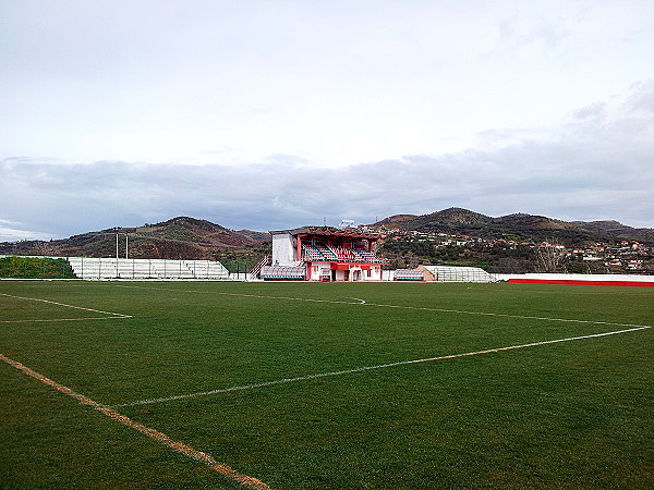 Stadiumi Adush Muça - Ballshi