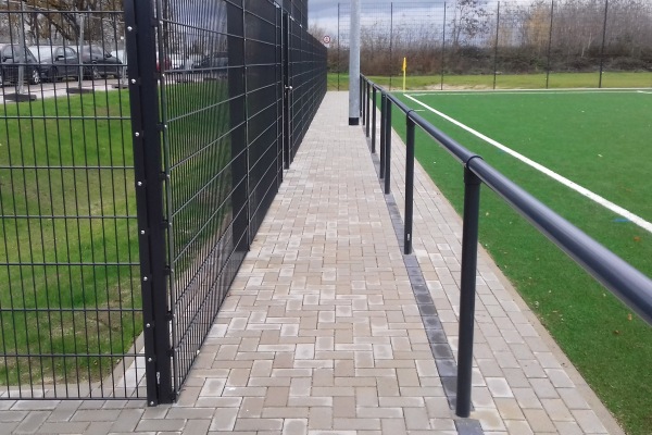 NG Perfumes Stadion Nebenplatz - Geilenkirchen-Teveren