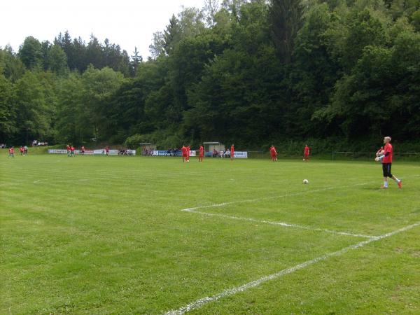 Sportplatz an der Felsfaltung - Hövels-Niederhövels