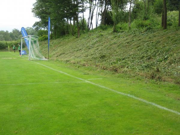 Sportanlage Am Sauerbrunnen Platz 2 - Eichenzell-Lütter