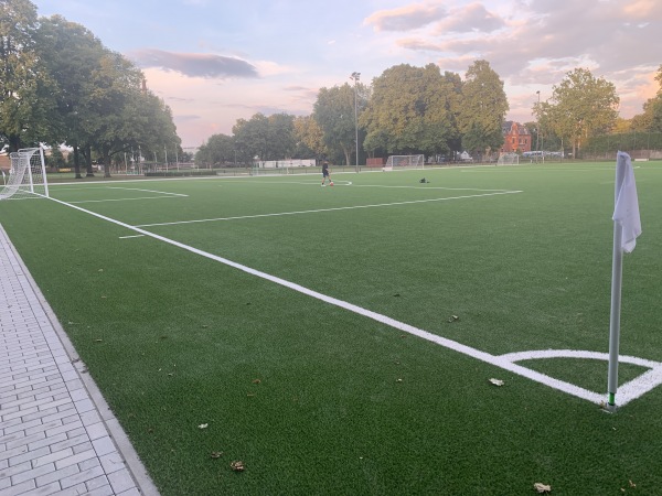 Bezirkssportanlage Stahldorf Platz 2 - Krefeld-Stahldorf
